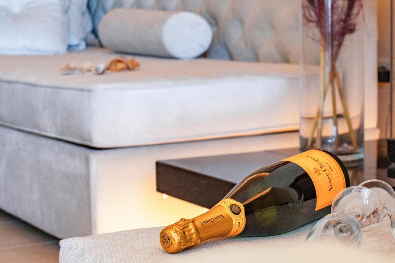 Ninos Luxury Apartment Corfu  Exterior foto